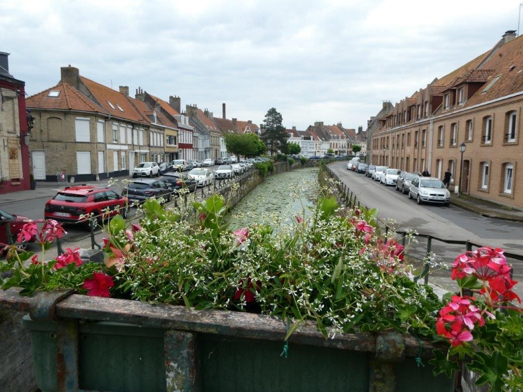 Bergues ad 20 